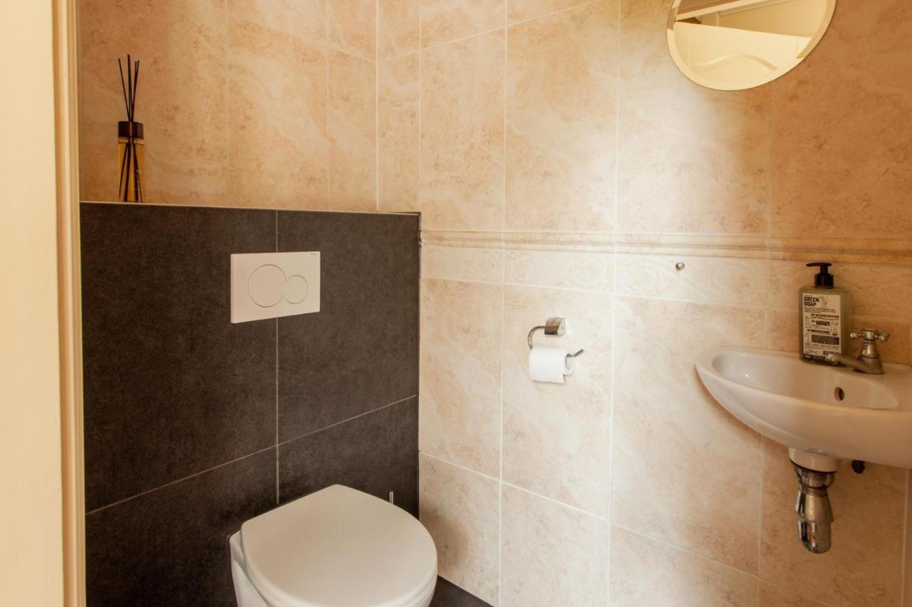 Beautiful American Style Villa With Heated Pool And Jacuzzi Heerhugowaard Ngoại thất bức ảnh